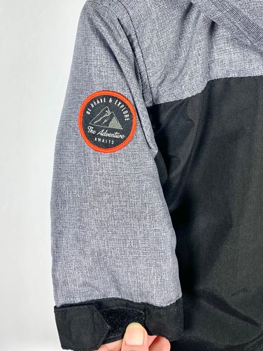 Carter’s Boys Insulated Hooded Puffer Jacket Full Zip Snap Colorblock Black Gray